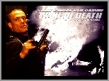 Jean Claude Van Damme, pistolety